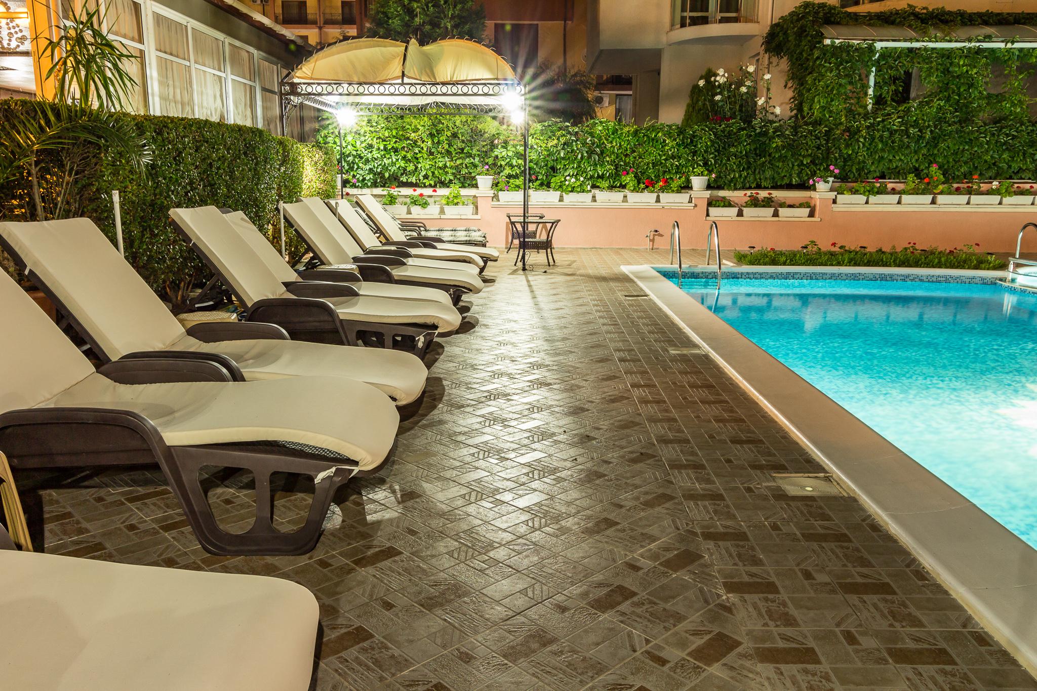 Family Hotel Venera Święty Włas Zewnętrze zdjęcie