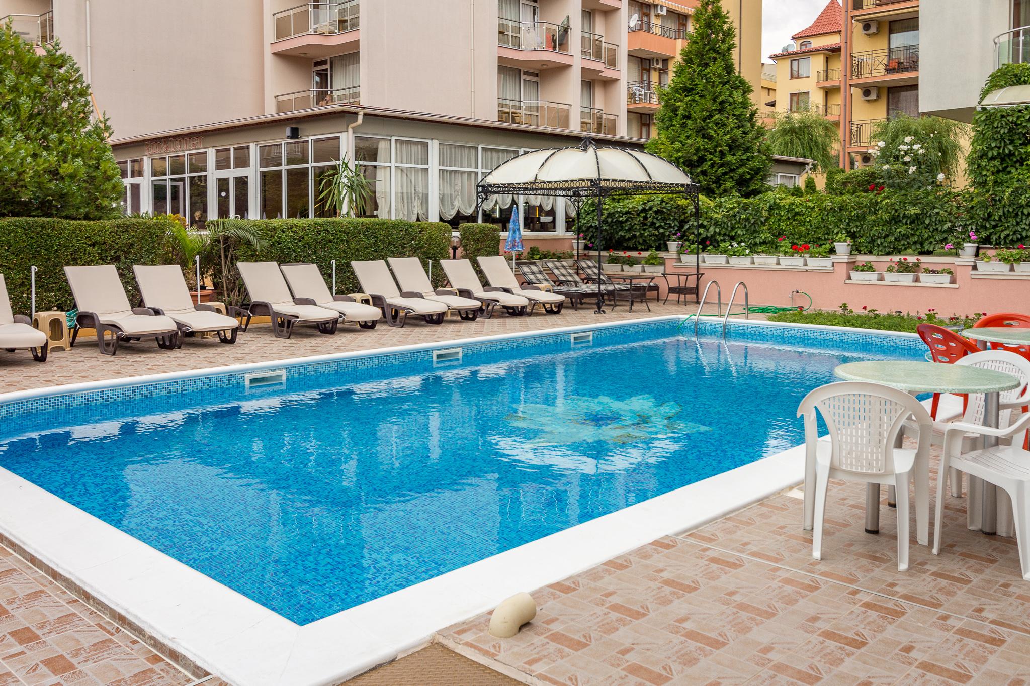 Family Hotel Venera Święty Włas Zewnętrze zdjęcie